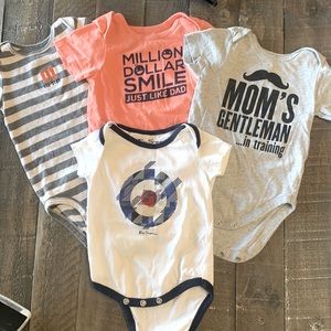 9-12m Onesies